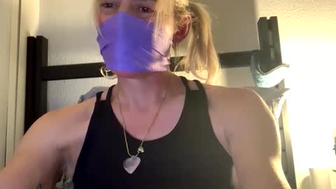 Snapshot of miamitransgirl305 chatting on 24, 2, 2026 miamitransgirl305 online show from 24, 2, 2026