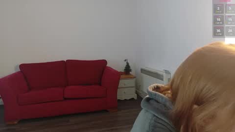 miamoon123 online show from 2, 12, 2025