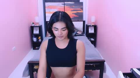 Snapshot of miamoreamara69 chatting on 28, 6, 2026 miamoreamara69 online show from 28, 6, 2026