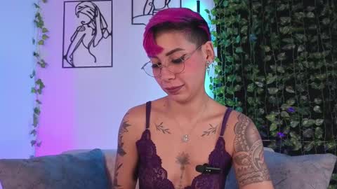 Mia Morgann online show from 12, 2, 2026