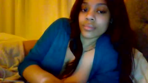 MiaMuffn online show from 11, 3, 2026