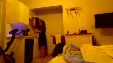 MiaMuffn online show from 12, 4, 2026