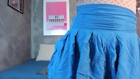 Snapshot of mianyxara_ chatting on 28, 10, 2025 Mia online show from 28, 10, 2025