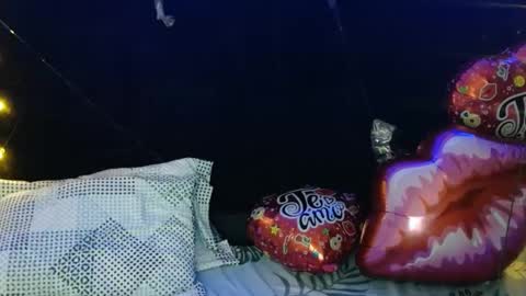 Mia Peyton   online show from 18, 2, 2025