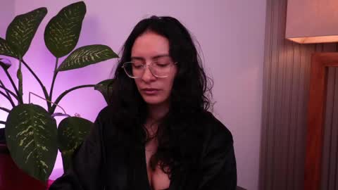 Snapshot of miaportman chatting on 9, 6, 2026 MIAPORTMANN online show from 9, 6, 2026