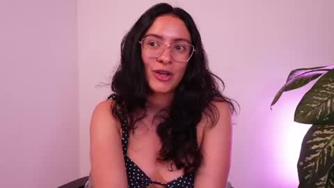Snapshot of miaportman chatting on 25, 6, 2026 MIAPORTMANN online show from 25, 6, 2026
