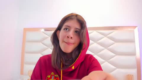 Sweetie Mia online show from 13, 1, 2025