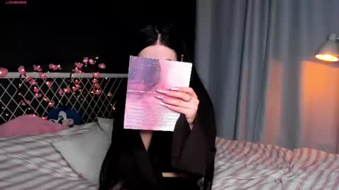 Snapshot of miarielle chatting on 25, 6, 2026 Liz online show from 25, 6, 2026
