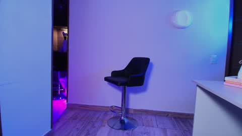 My name is Mia  Please say hello I like to chat with you. If you have requests or dirty talk please use tip online show from 28, 12, 2024