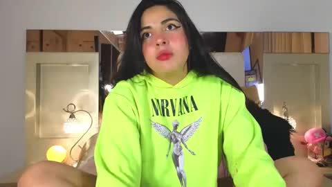 MiaHancock online show from 13, 1, 2025