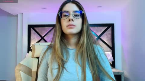 Mia online show from 16, 2, 2026