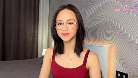 Mia online show from 7, 5, 2026