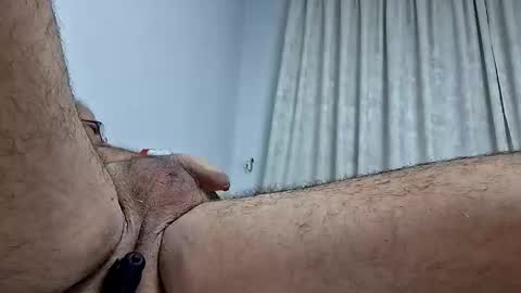 Snapshot of miau1108 chatting on 6, 10, 2025 miau1108 online show from 6, 10, 2025