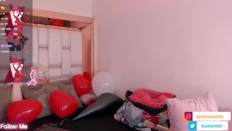 Mia Villalobos online show from 14, 2, 2025