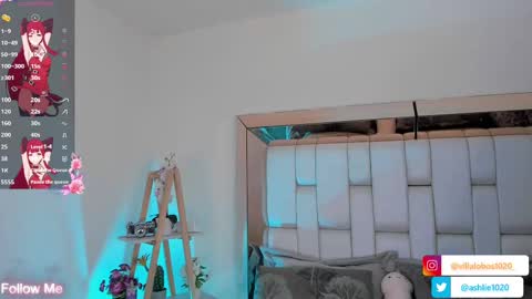 Mia Villalobos online show from 24, 2, 2025