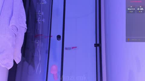 THE BEST LOVRS antonio flatlastifoundyoulautrebleudrpapaolu donnie lbsunkown1804 online show from 17, 1, 2025