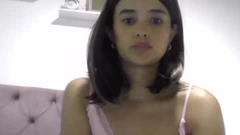 Snapshot of micaelamoreno18 chatting on 25, 7, 2026 micaelamoreno18 online show from 25, 7, 2026