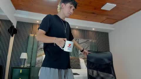 Michael online show from 23, 10, 2025