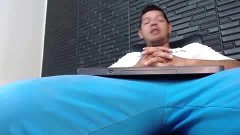 Michael Daviss online show from 17, 12, 2024