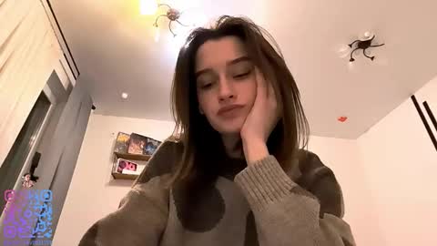 Snapshot of michael_pors chatting on 5, 11, 2025 Emily online show from 5, 11, 2025