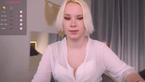 Snapshot of michael_swan chatting on 6, 3, 2025 Michel online show from 6, 3, 2025