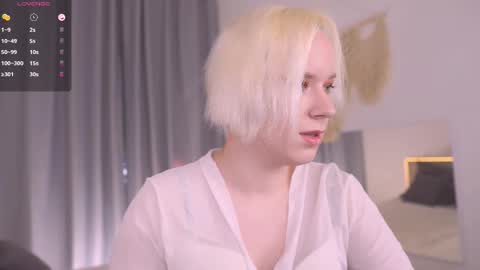 Snapshot of michael_swan chatting on 7, 3, 2025 Michel online show from 7, 3, 2025