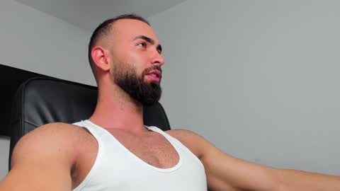 Snapshot of michaelevansx chatting on 23, 12, 2024 MichaelEvansx online show from 23, 12, 2024