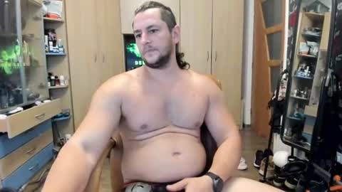 michaelragnar90 online show from 19, 7, 2026