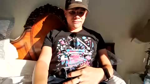 michaeltwinkboy online show from 5, 7, 2026