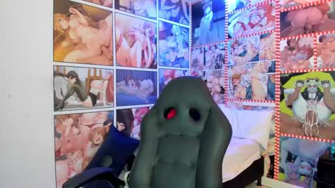 michel_lopez18 online show from 14, 2, 2025