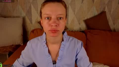 Snapshot of michelle_blond chatting on 9, 6, 2026 michelle_blond online show from 9, 6, 2026