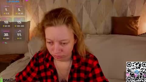 Snapshot of michelle_blond chatting on 16, 6, 2026 michelle_blond online show from 16, 6, 2026