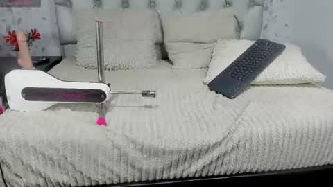 michelle perla online show from 16, 9, 2025