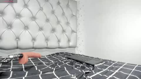 michelle perla online show from 17, 10, 2025