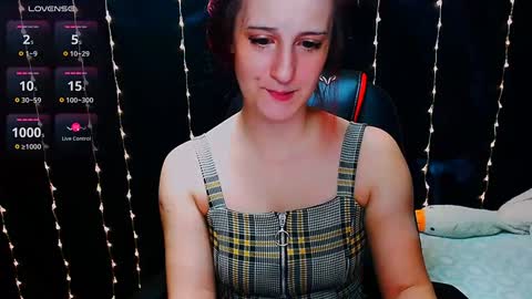 Snapshot of michelleevie chatting on 10, 1, 2025 Agatha online show from 10, 1, 2025