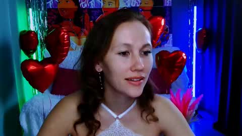 Snapshot of michelleortis chatting on 4, 3, 2025 MichelleOrtis online show from 4, 3, 2025