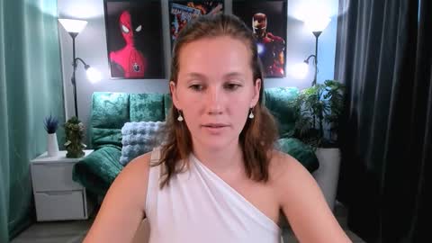 Snapshot of michelleortis chatting on 6, 2, 2026 MichelleOrtis online show from 6, 2, 2026