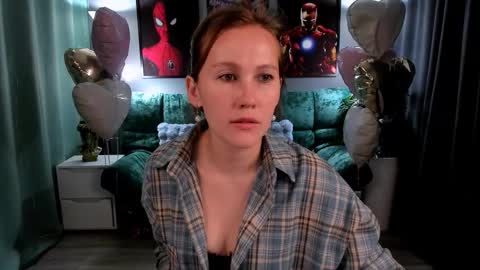 Snapshot of michelleortis chatting on 3, 3, 2026 MichelleOrtis online show from 3, 3, 2026