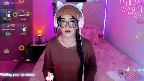 Snapshot of michellevanss22 chatting on 25, 3, 2026 online show from 25, 3, 2026