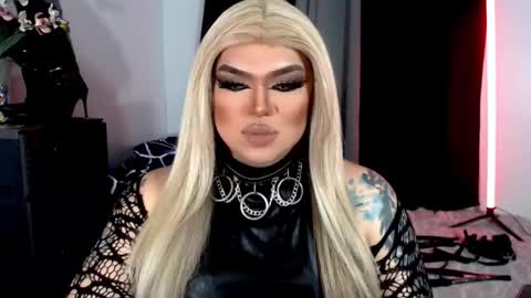 Michelle online show from 2, 11, 2025