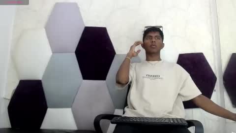 Mick storm online show from 14, 2, 2026