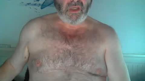 Snapshot of midhir chatting on 12, 6, 2026 kike online show from 12, 6, 2026