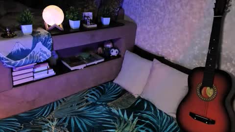 Max online show from 21, 9, 2025