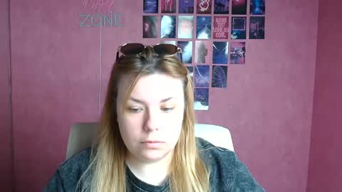 Snapshot of midnightmariana chatting on 22, 5, 2026 Mariana online show from 22, 5, 2026