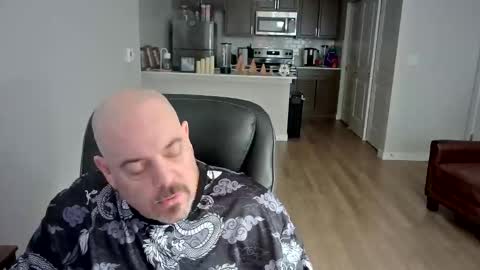 midnightmoonlight777 online show from 5, 1, 2026