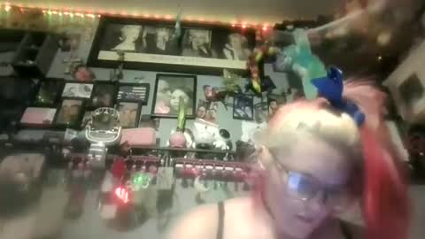 midnightseducer1 online show from 10, 4, 2026