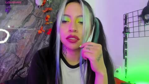 midory_ online show from 9, 9, 2025