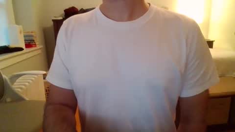 Snapshot of midwestdad2026 chatting on 9, 1, 2026 midwestdad2026 online show from 9, 1, 2026