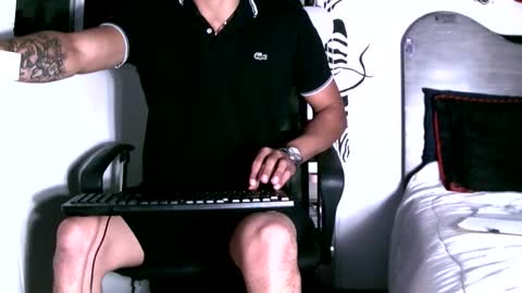 Snapshot of mig37730 chatting on 10, 10, 2025 mig37730 online show from 10, 10, 2025