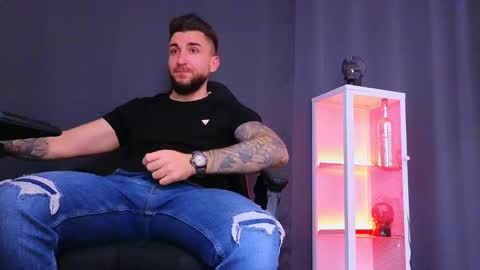 MightyAaron online show from 16, 2, 2025